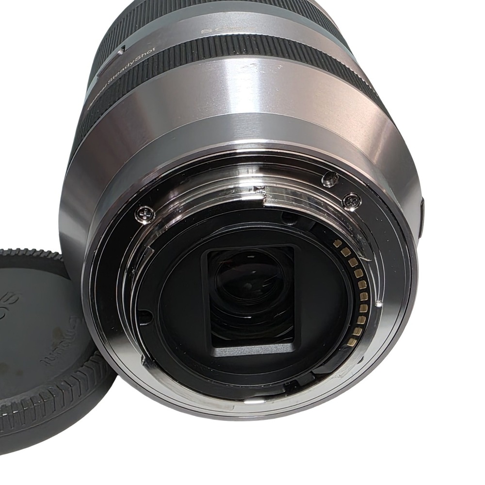SONY 18-200mm F3.5-6.3 OSS (SEL18200) for Sony E mount With Lens Caps - Picture 13 of 14